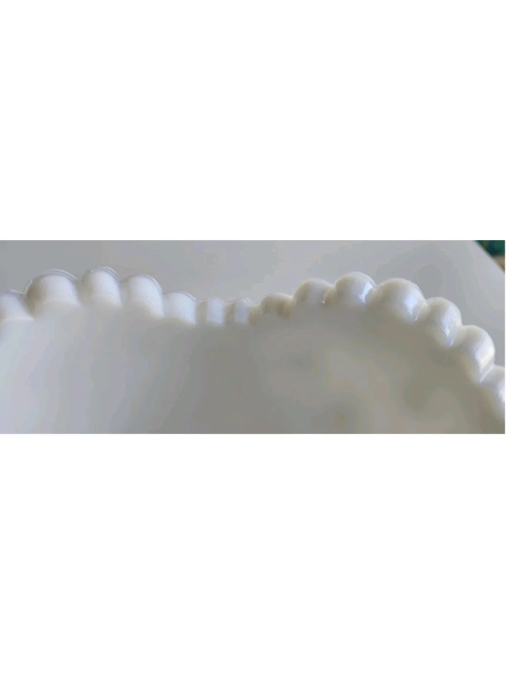 Vintage McKee Milk Glass Bowl Toltec Star & Cane Pattern 8" Mid-Century Decor - Picture 11 of 16
